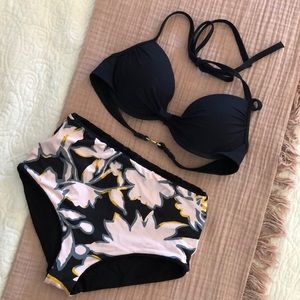 Reversible black and floral swim set